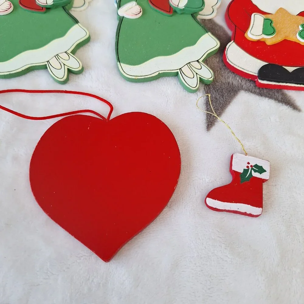 Vintage‎ Flat Wooden Hand Painted Christmas Ornaments Lot of 6 Mixed Makers
